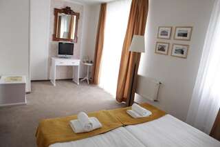 Курортные отели Jabłoń Lake Resort Пиш Двухместный номер с 1 кроватью или 2 отдельными кроватями-6